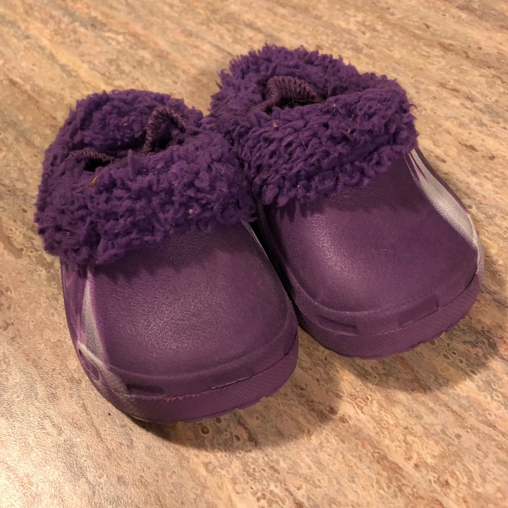Purple baby lined crocs